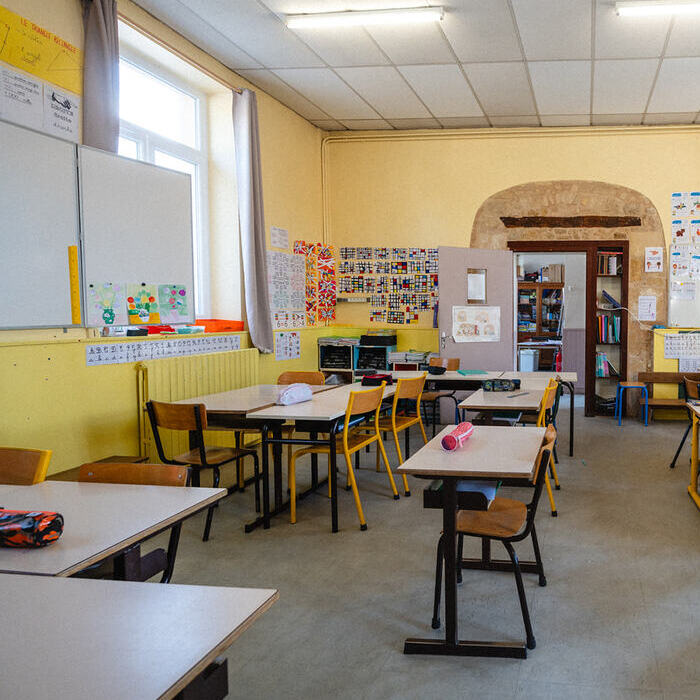 école